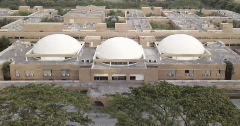 Khwaja Yunus Ali Medical College & Hospital
